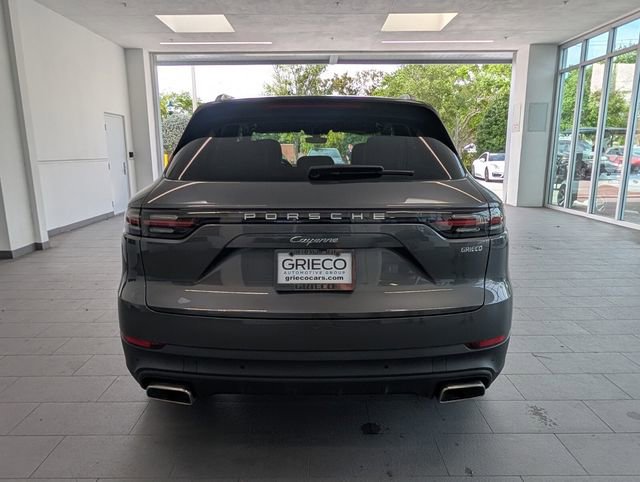 Used 2023 Porsche Cayenne AWD/4WD image 10