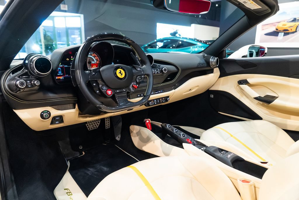 Certified 2023 Ferrari F8 Tributo RWD image 30