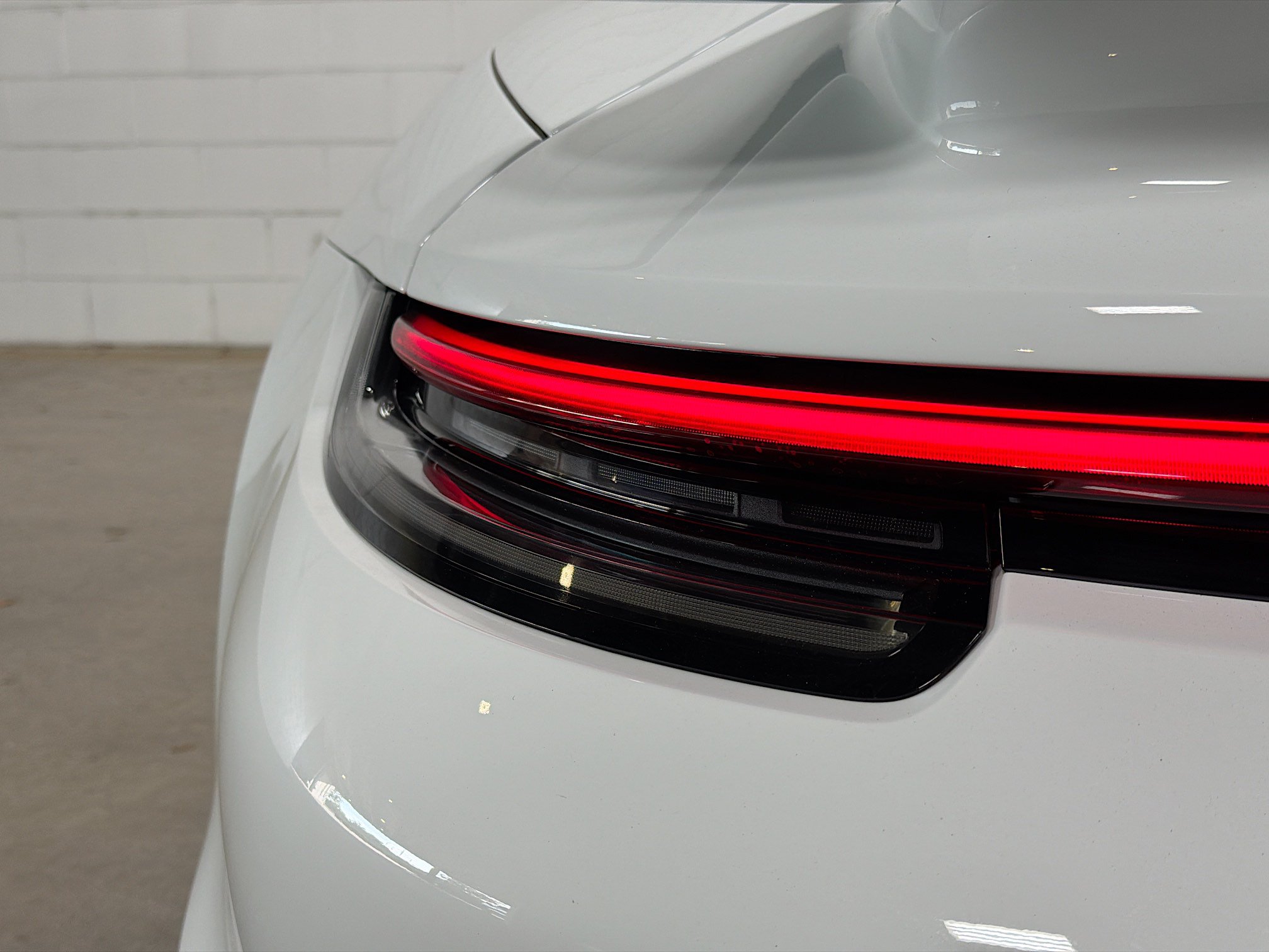 Certified 2024 Porsche 911 Turbo AWD/4WD image 11