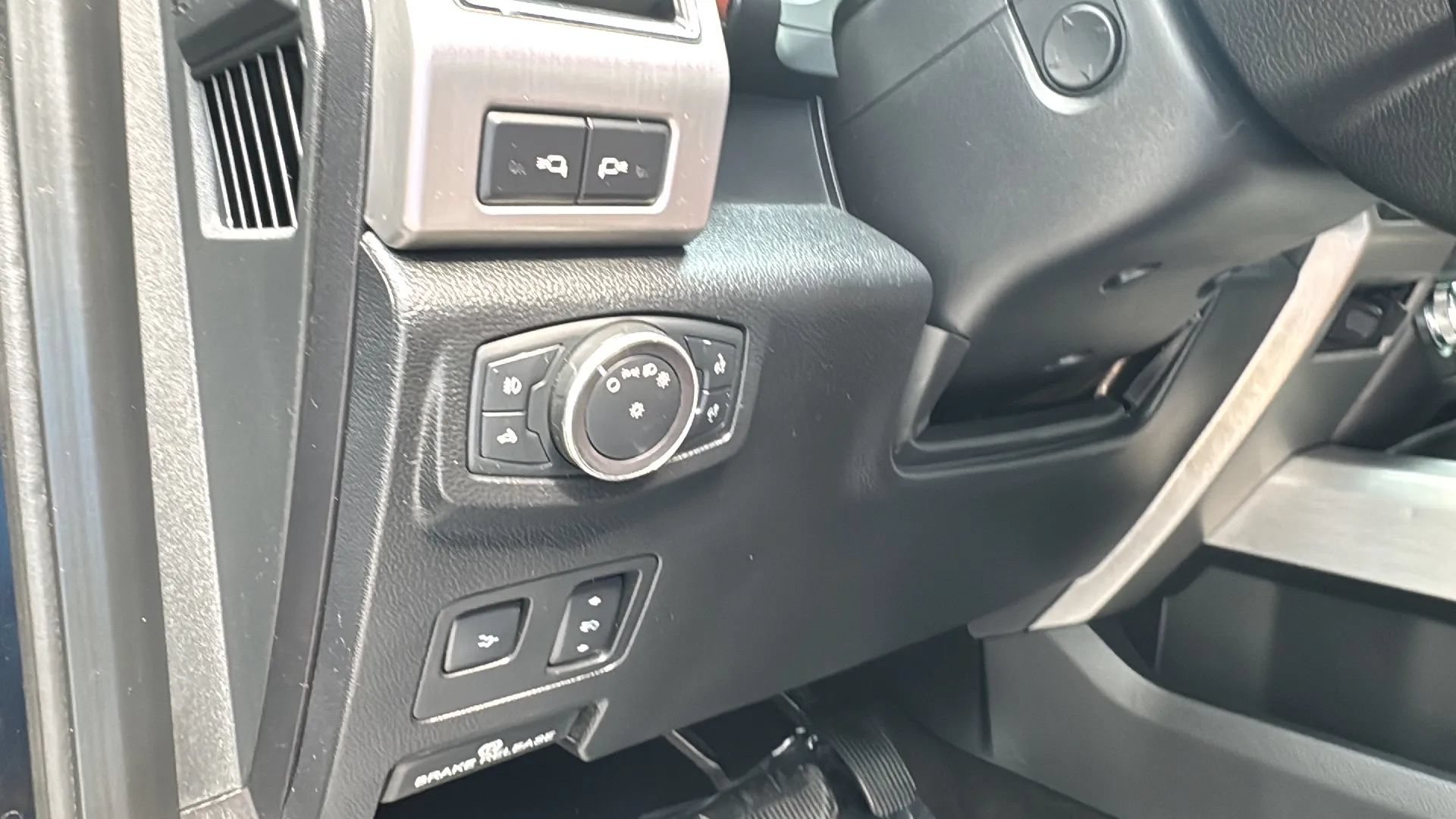 Used 2019 Ford F250 Platinum AWD/4WD image 24