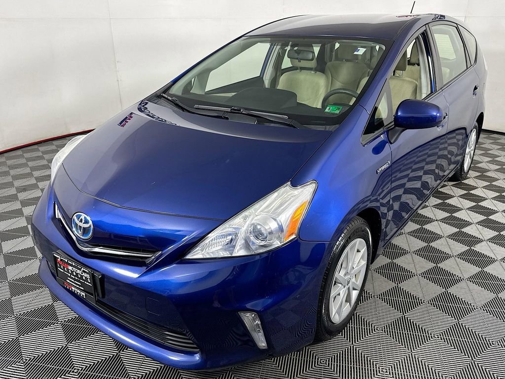 Used 2014 Toyota Prius V Three FWD image 3