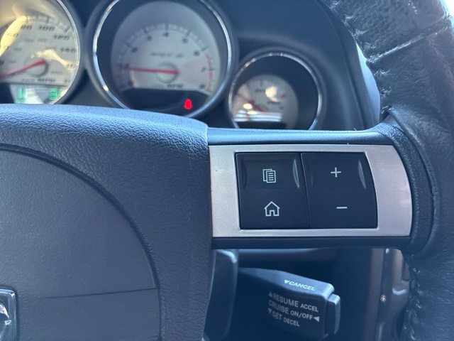 Used 2010 Dodge Challenger SRT8 RWD image 19