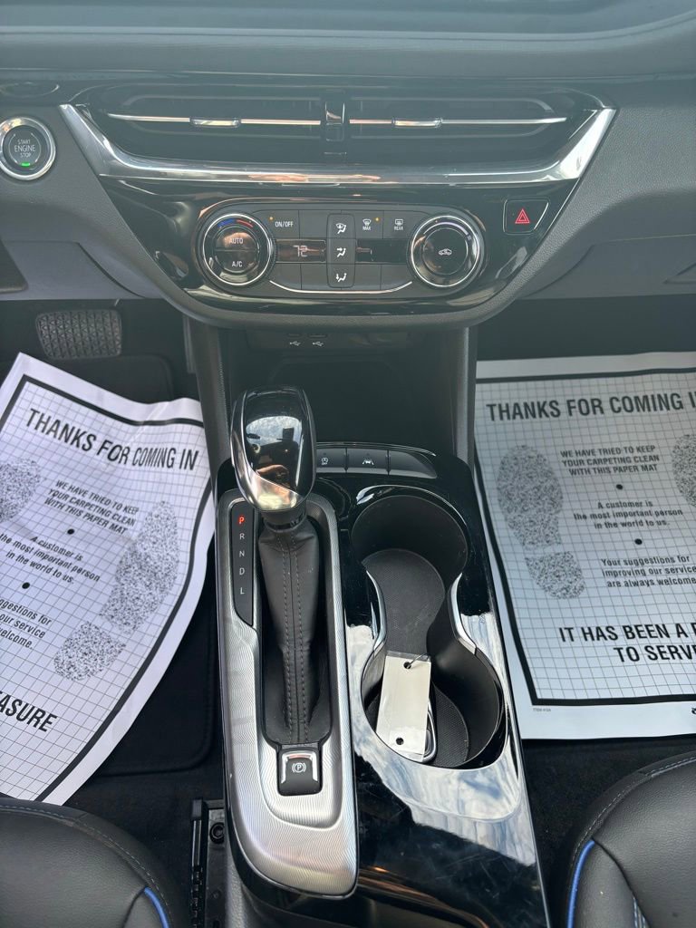 Used 2025 Buick Envista Sport Touring image 16