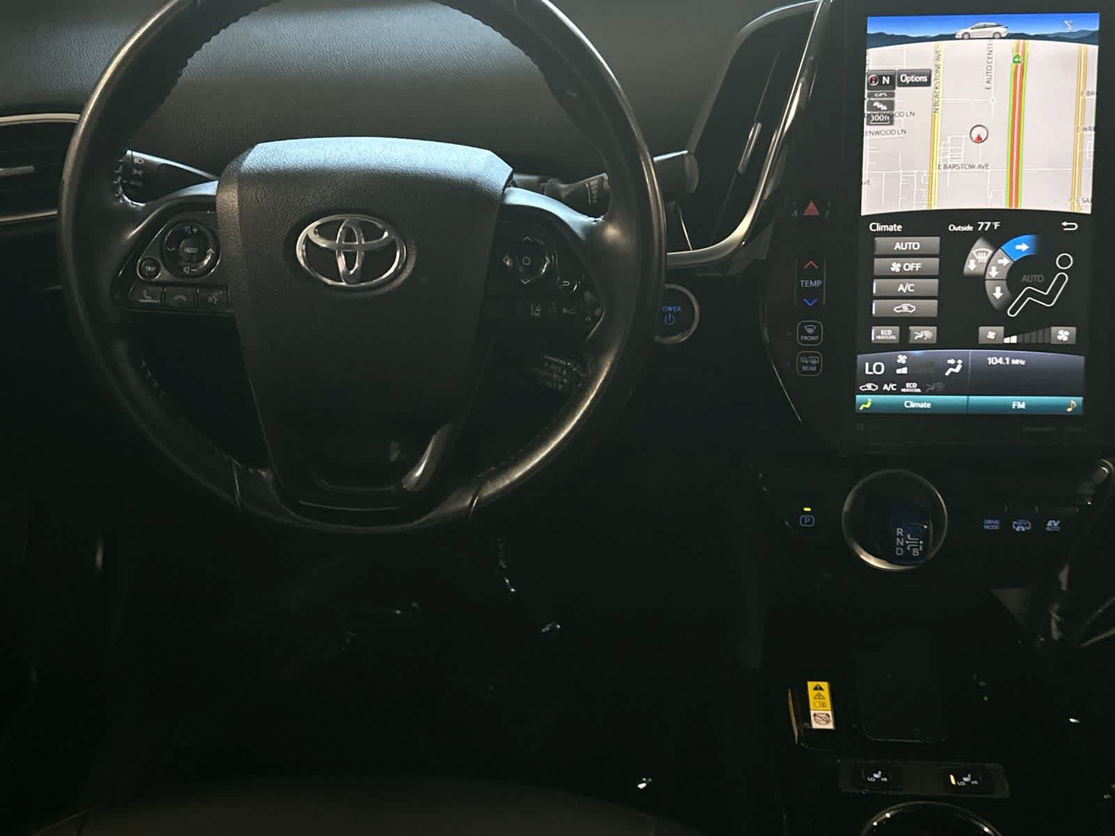 Used 2022 Toyota Prius Prime XLE FWD image 15