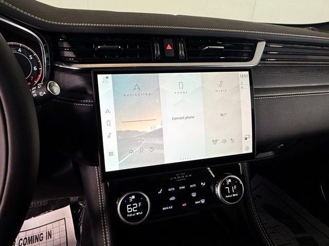 New 2026 Jaguar F-PACE R-Dynamic S image 23