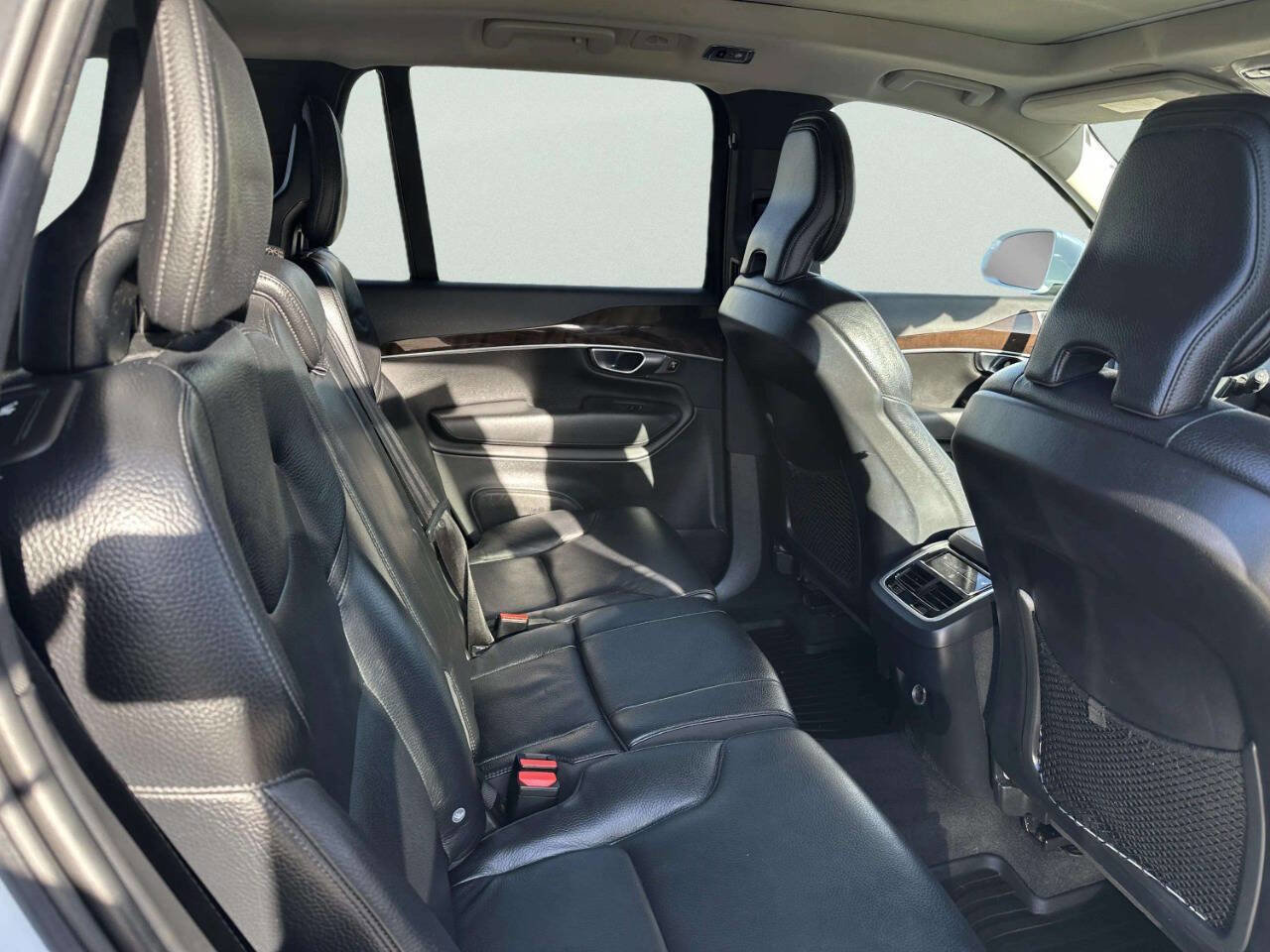 Used 2019 Volvo XC90 T6 Momentum w/ Advanced Package image 13