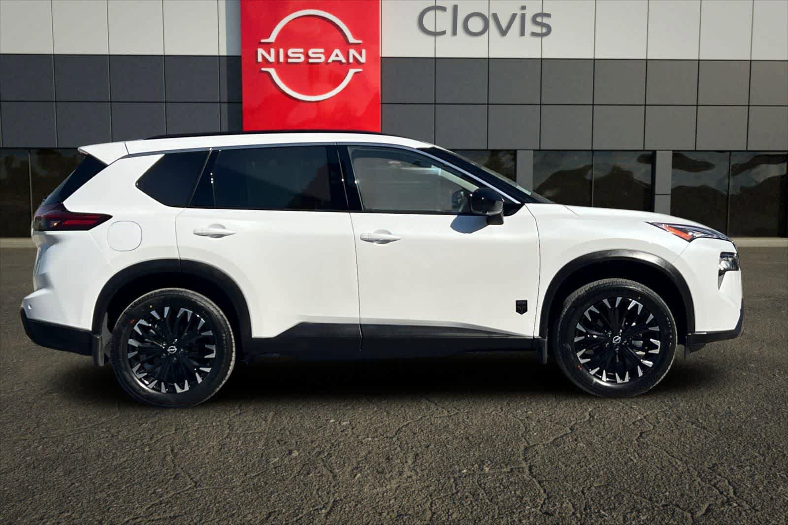 New 2026 Nissan Rogue Dark Armor image 9