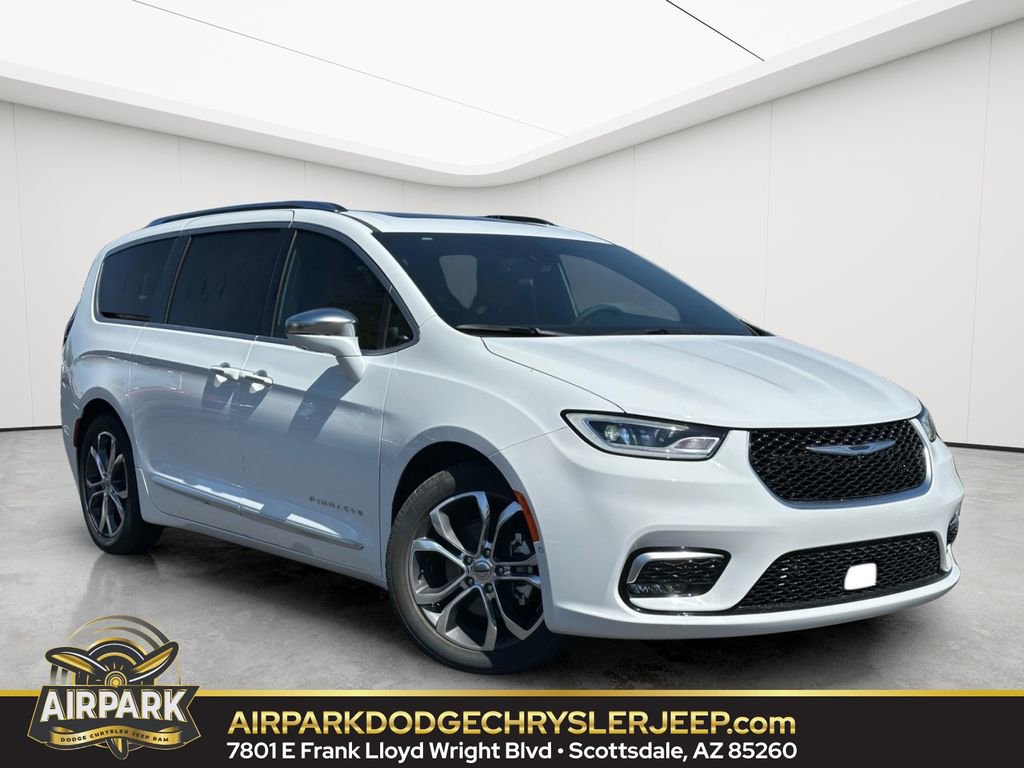 New 2024 Chrysler Pacifica Pinnacle FWD image 1