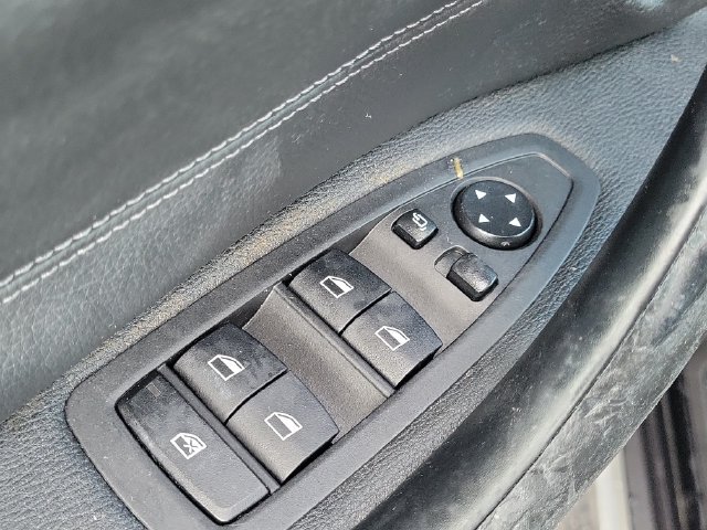 Used 2018 BMW X1 sDrive28i FWD image 19