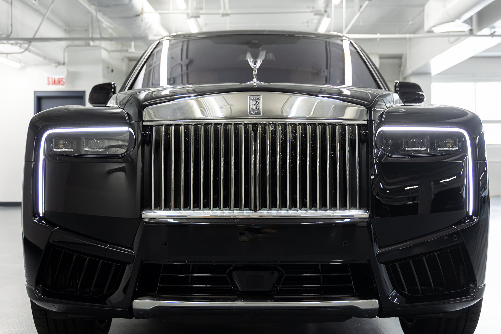 New 2027 Rolls-Royce Cullinan AWD/4WD image 9