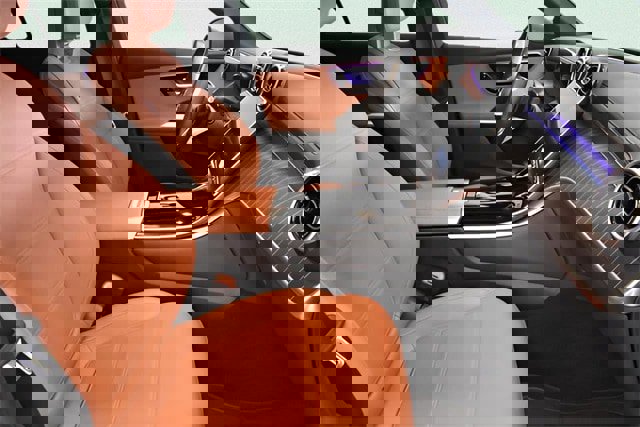 Used 2024 Mercedes-Benz GLC 300 4MATIC image 21