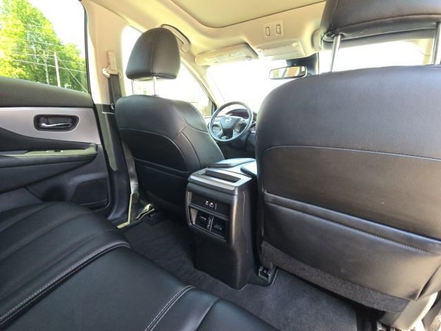 Used 2020 Nissan Murano SV w/ Premium Package FWD image 16