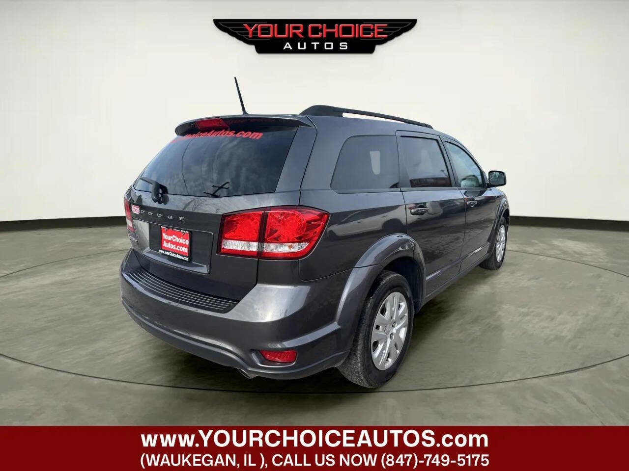 Used 2018 Dodge Journey SXT image 5
