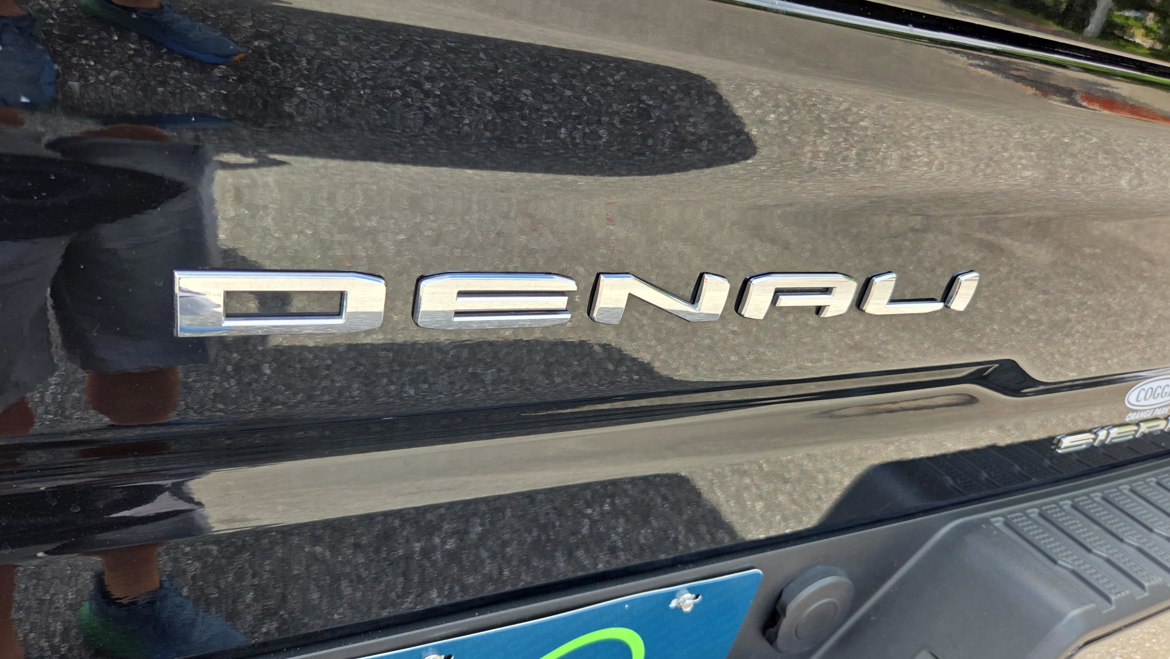 Used 2024 GMC Sierra 2500 Denali w/ Denali Reserve Package AWD/4WD image 34