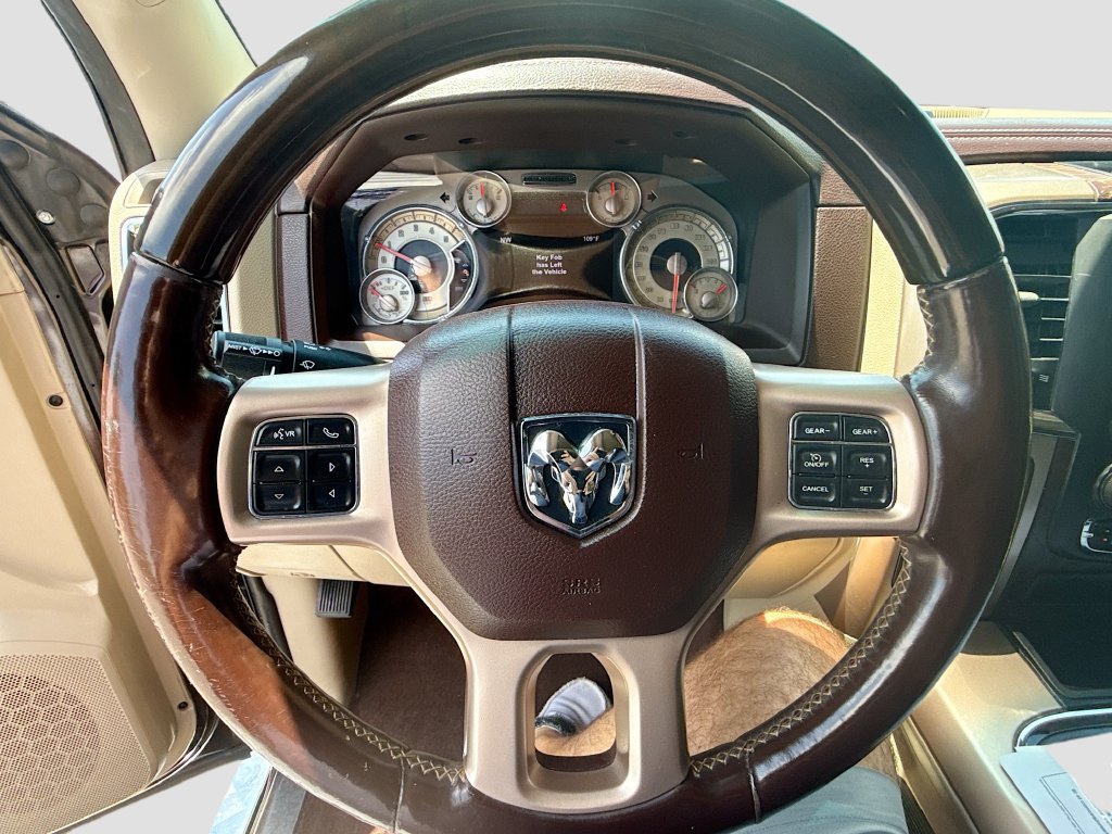 Used 2017 RAM 1500 Laramie Longhorn RWD image 11