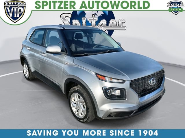 Used 2021 Hyundai Venue SE FWD image 1