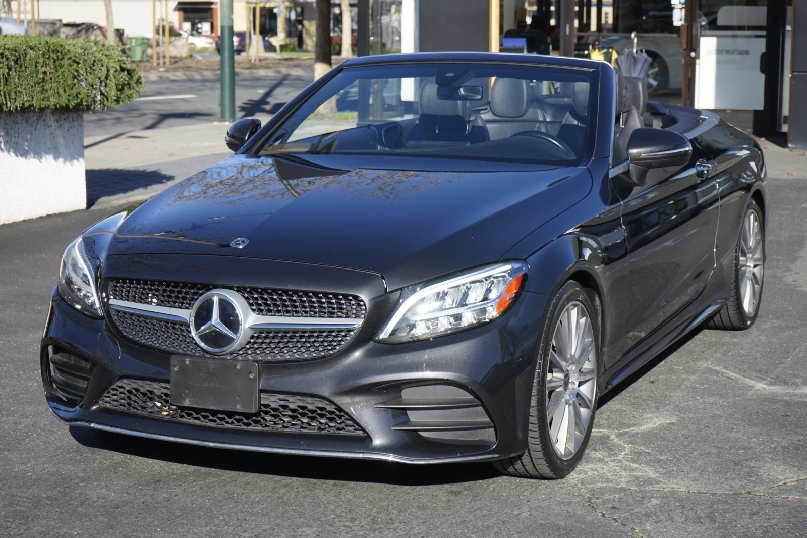 Used 2019 Mercedes-Benz C 300 Cabriolet image 3