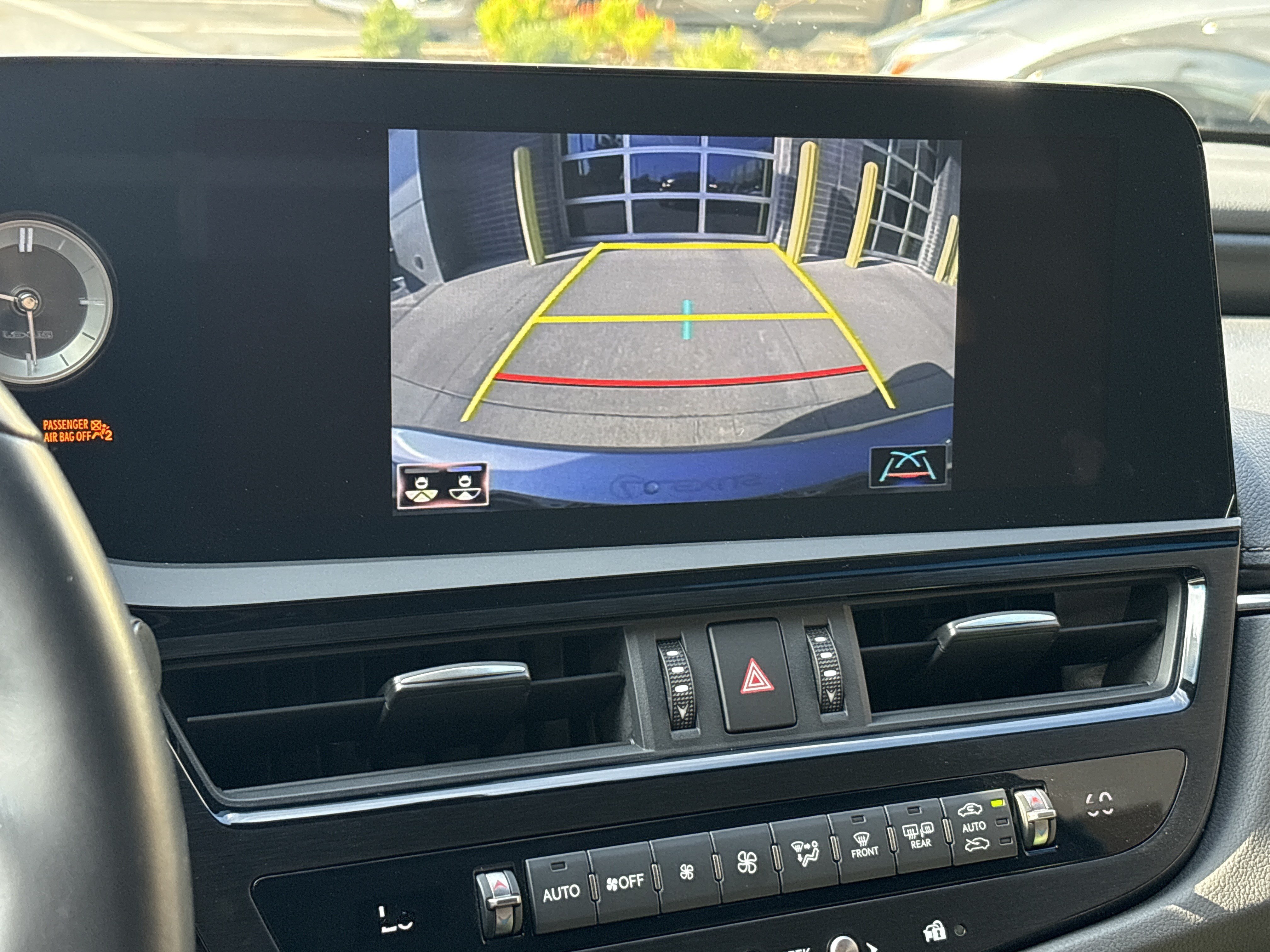 Certified 2022 Lexus ES 350 w/ Premium Package FWD image 25