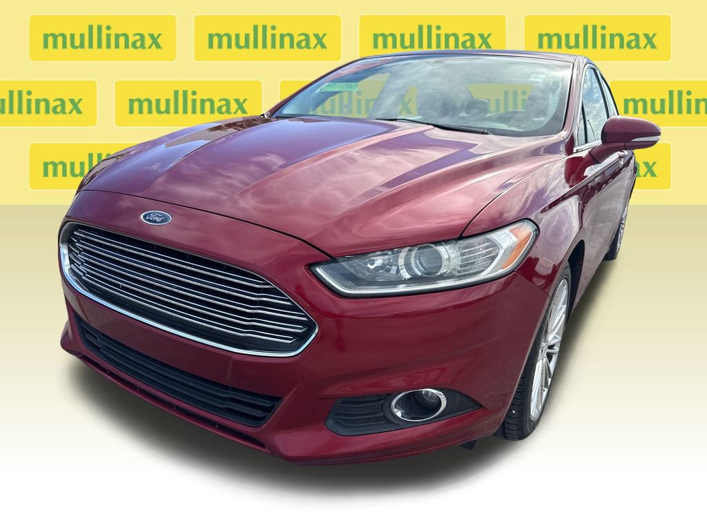 Used 2016 Ford Fusion SE w/ Equipment Group 202A image 8