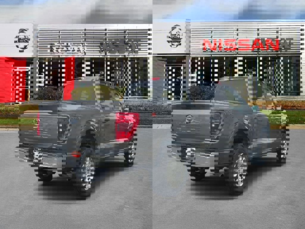 Used 2023 Ford F150 XLT AWD/4WD image 5