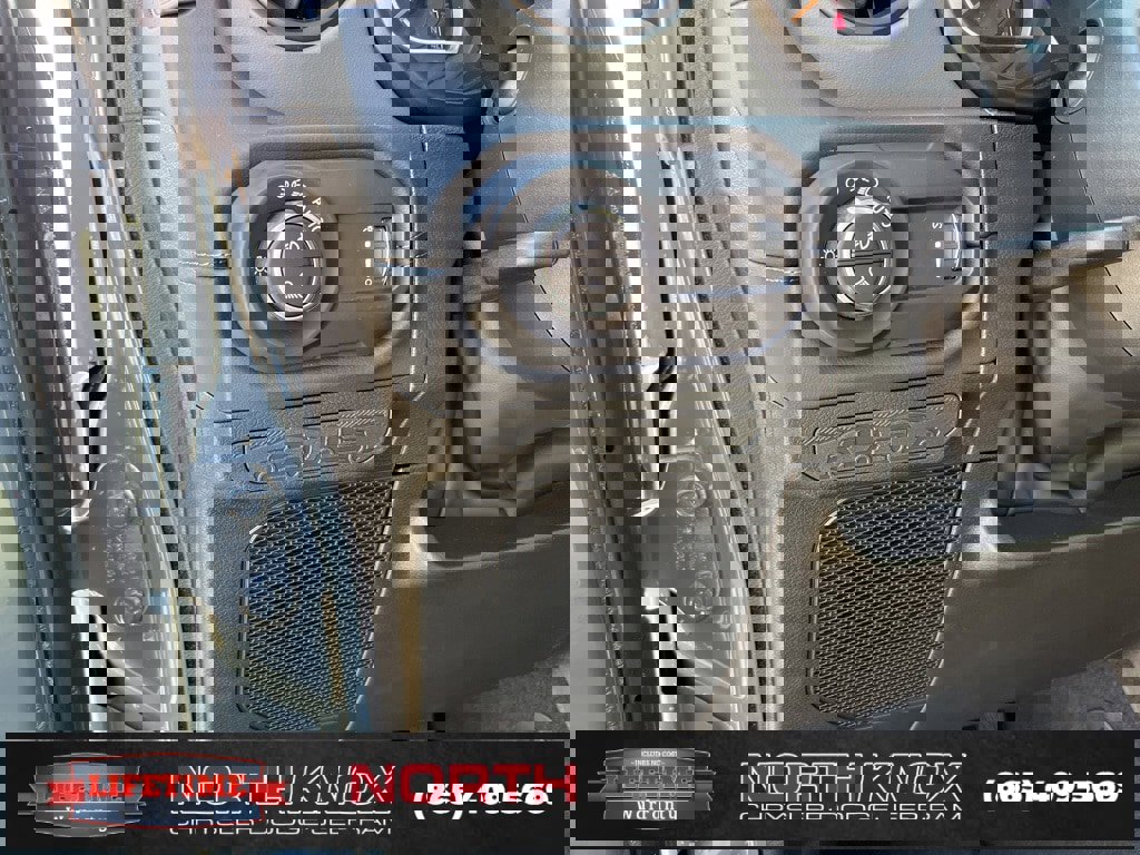 New 2025 Jeep Gladiator Mojave image 7