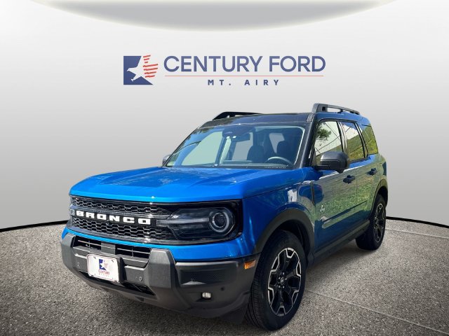 Used 2026 Ford Bronco Sport Outer Banks w/ Outer Banks Tech Package+ AWD/4WD image 3