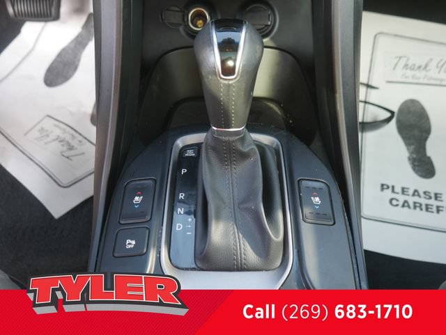 Used 2015 Hyundai Santa Fe Sport w/ Option Group 04 AWD/4WD image 35
