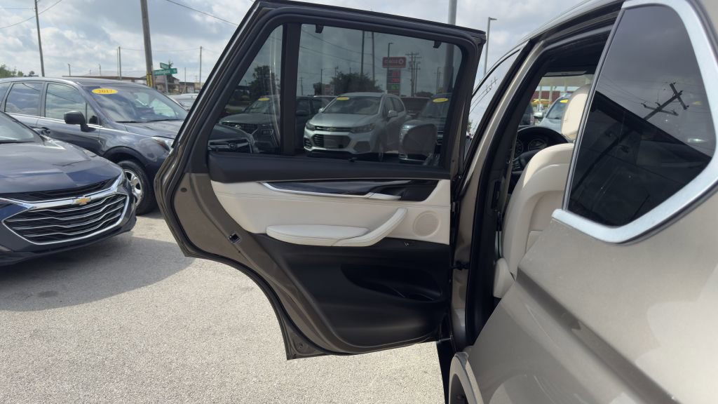 Used 2018 BMW X5 sDrive35i RWD image 20