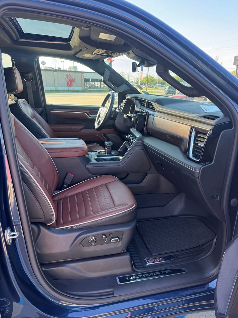 Used 2023 GMC Sierra 1500 Denali Ultimate AWD/4WD image 13