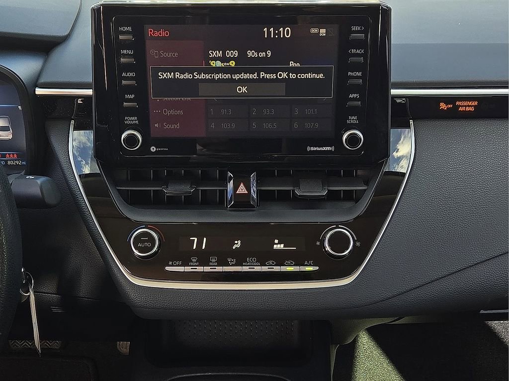 Used 2022 Toyota Corolla LE image 12