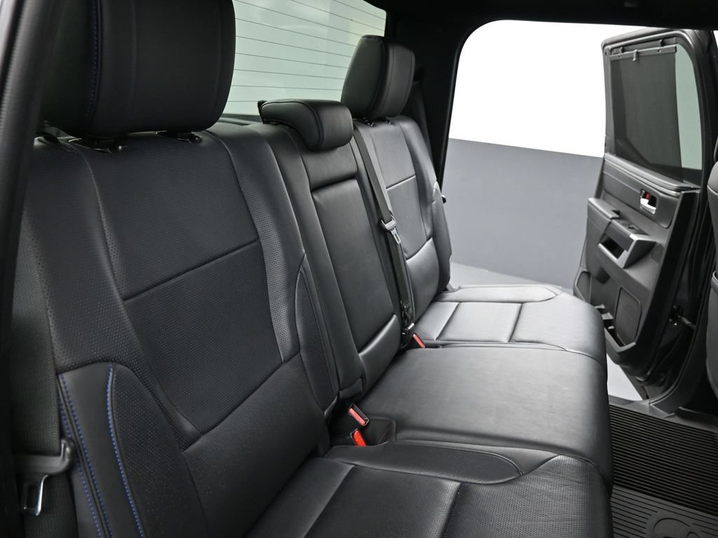 Used 2023 Toyota Tundra Platinum w/ Advanced Package AWD/4WD image 10