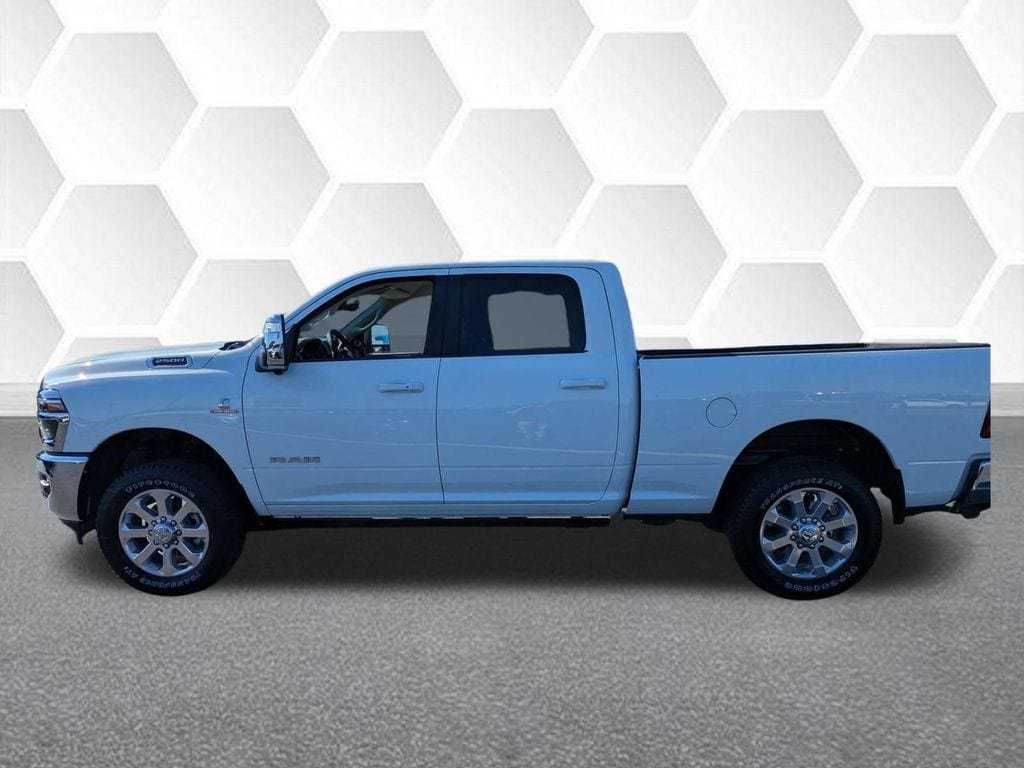New 2026 RAM 2500 Laramie AWD/4WD image 6