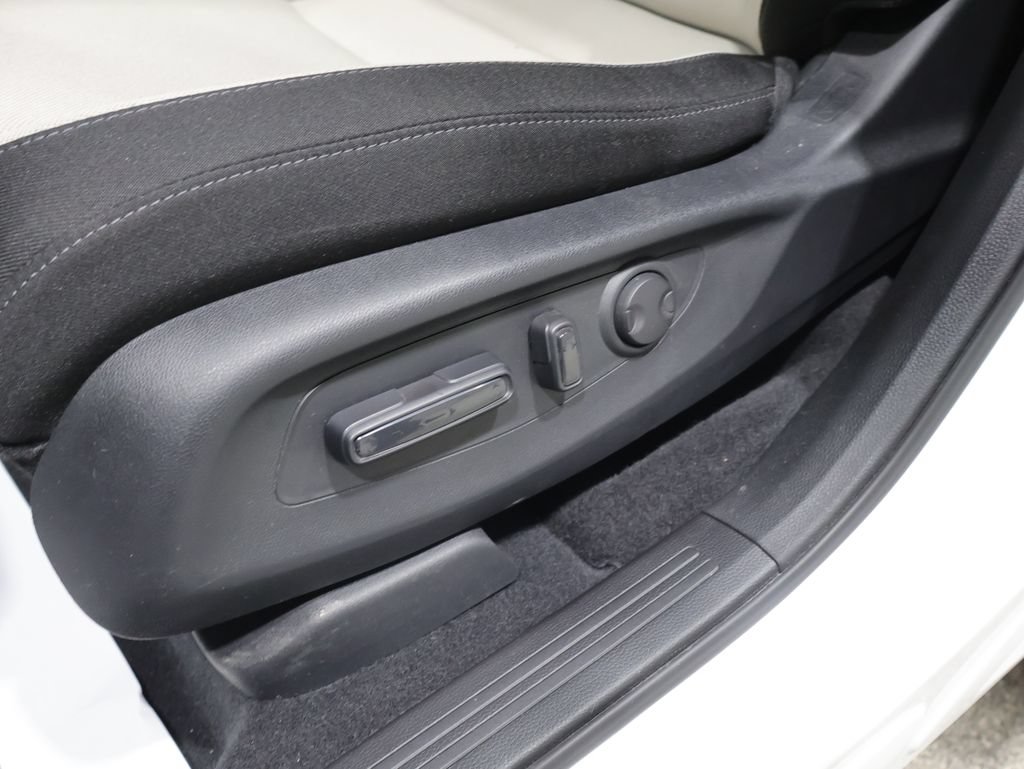 Used 2024 Honda CR-V EX image 12