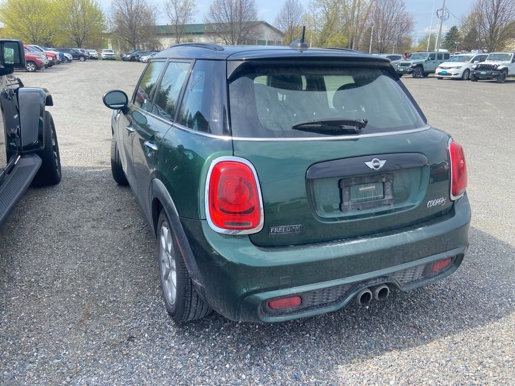 Used 2016 MINI Cooper S FWD image 4