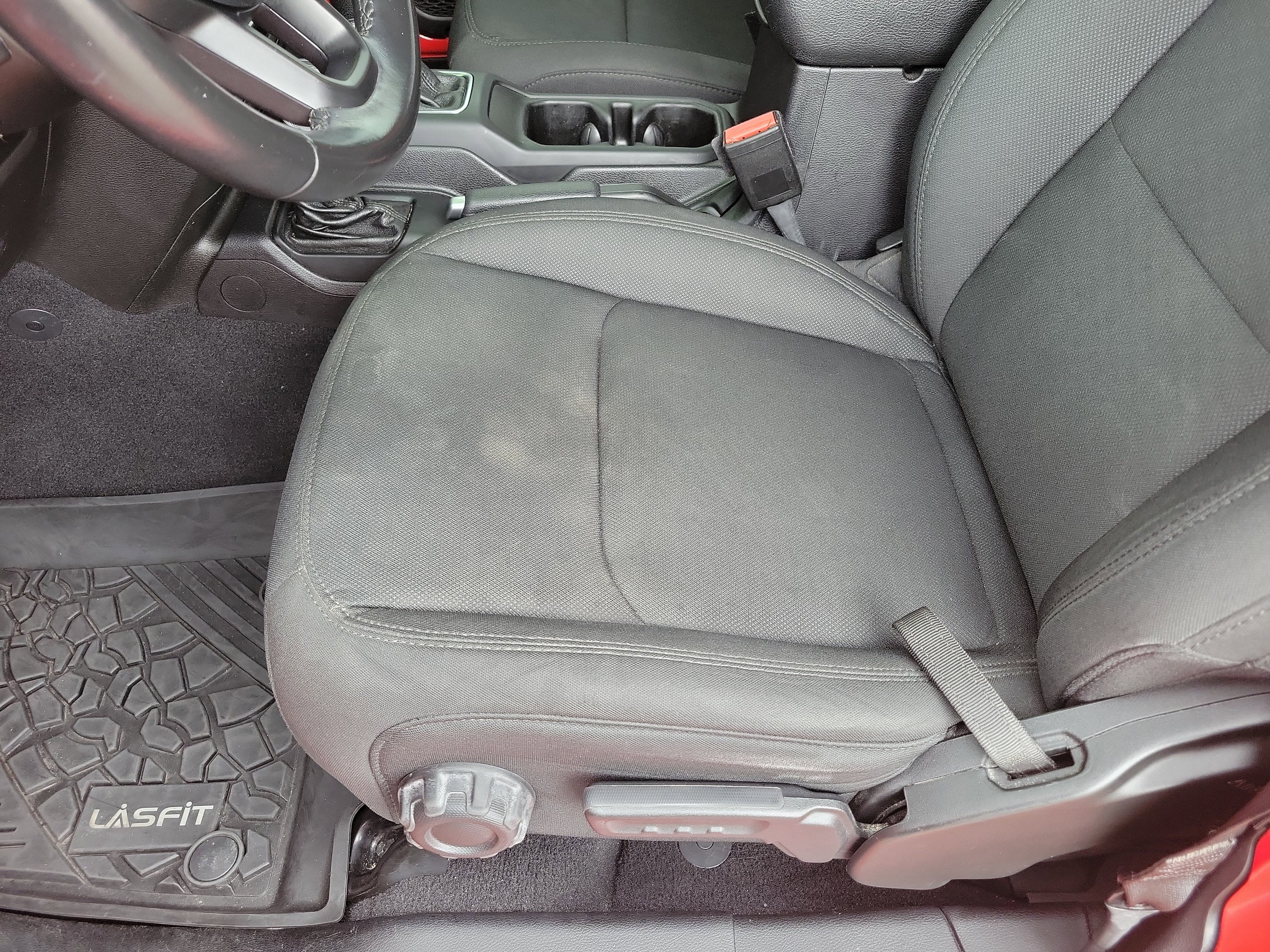 Used 2021 Jeep Gladiator Sport AWD/4WD image 24