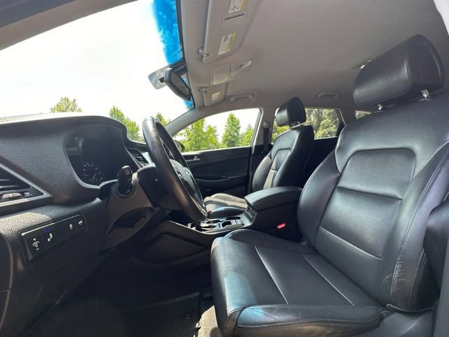 Used 2017 Hyundai Tucson Limited w/ Cargo Package AWD/4WD image 12