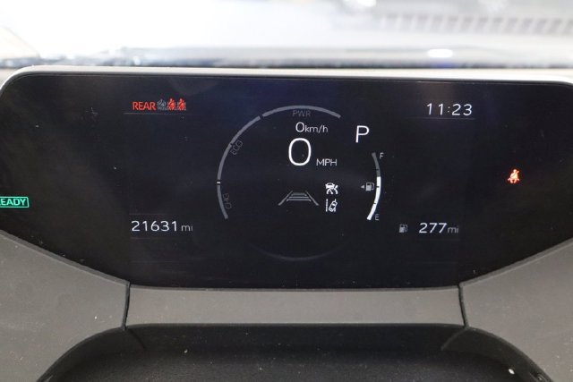 Used 2025 Toyota Prius LE FWD image 14