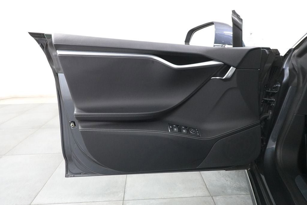 Used 2016 Tesla Model S 70D AWD/4WD image 21