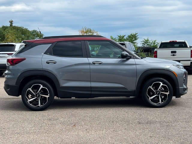 Used 2022 Chevrolet TrailBlazer RS w/ Technology Package AWD/4WD image 42