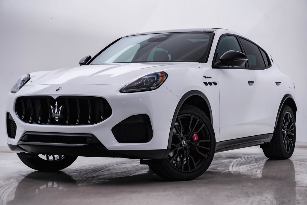 Used 2025 Maserati Grecale Modena image 1