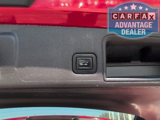 Used 2022 GMC Terrain SLT w/ Infotainment Package II image 12