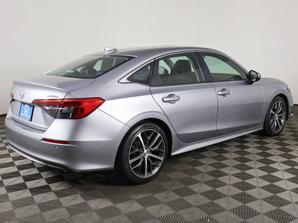 Used 2023 Honda Civic Touring image 12