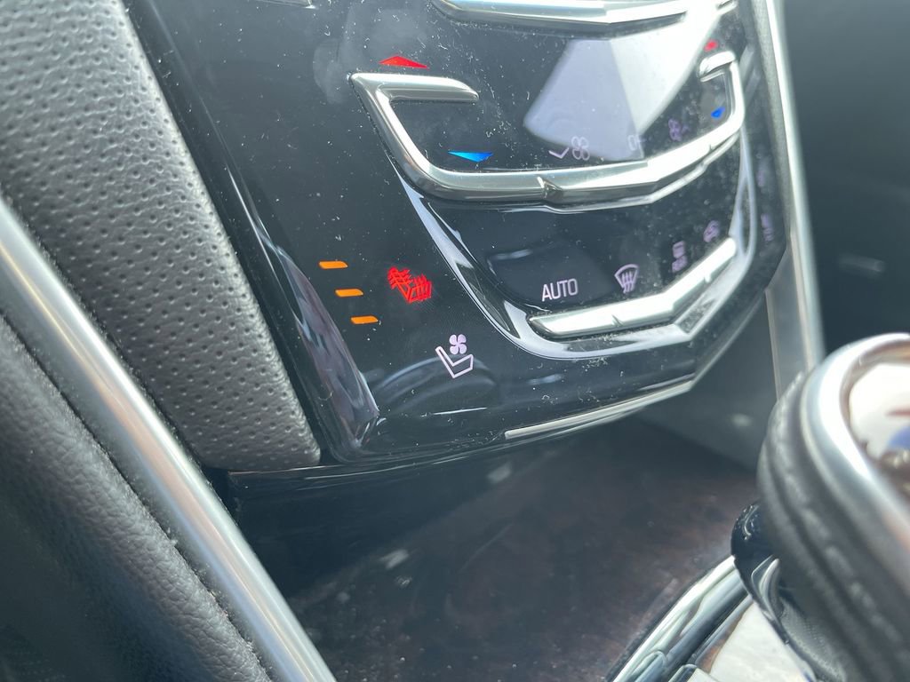Used 2017 Cadillac XTS Luxury FWD image 14