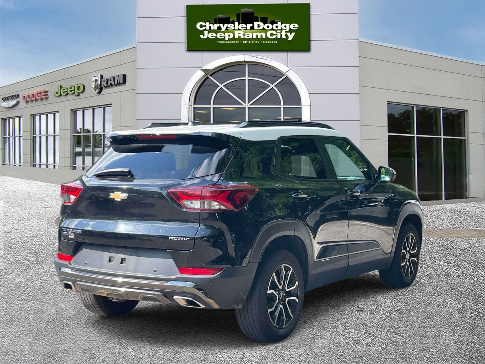 Used 2021 Chevrolet TrailBlazer ACTIV w/ Convenience Package AWD/4WD image 6