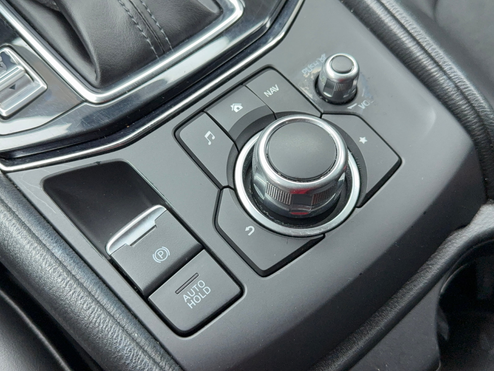 Used 2018 MAZDA CX-5 Touring FWD image 30