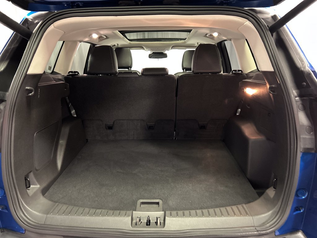Used 2019 Ford Escape Titanium FWD image 23