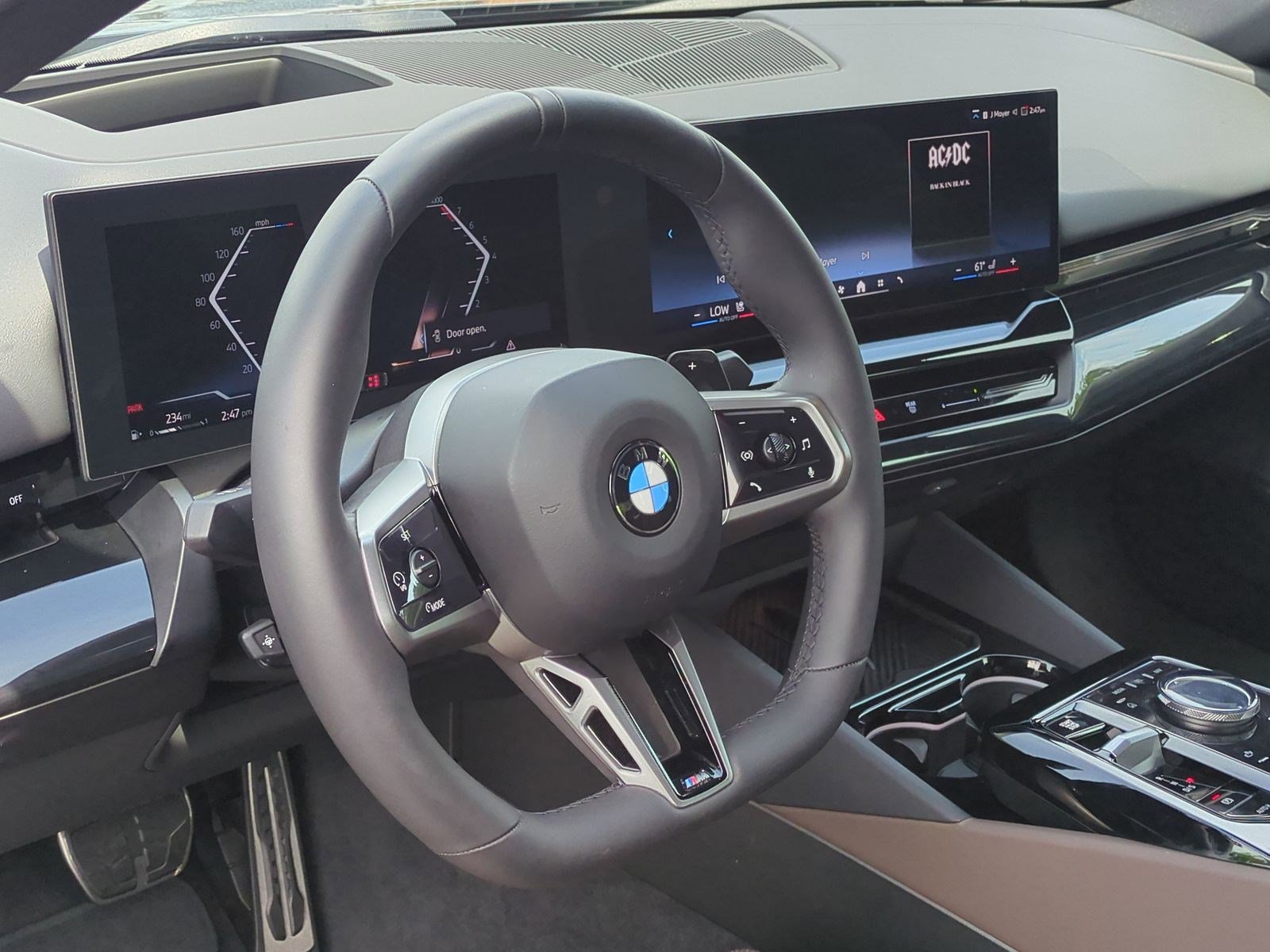Certified 2026 BMW 530i w/ M Sport Package RWD image 18