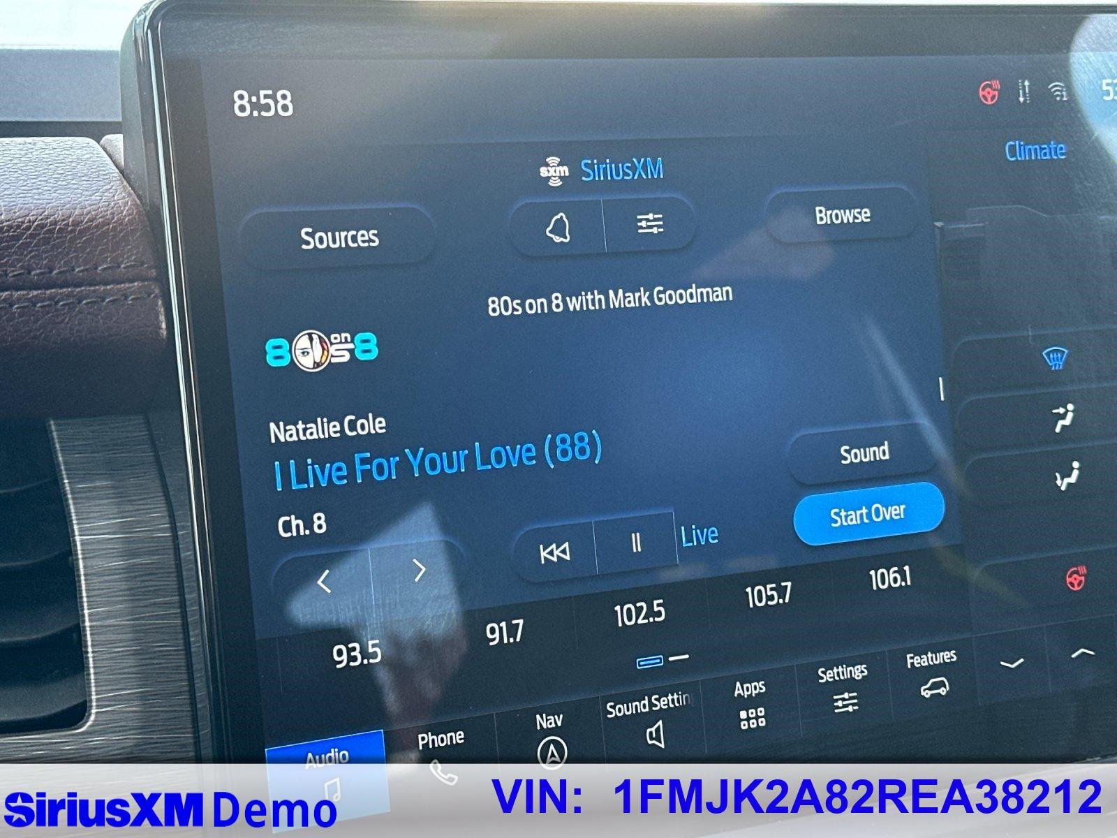 Used 2024 Ford Expedition Max Limited image 30