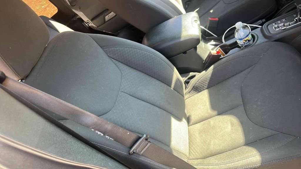 Used 2018 Jeep Wrangler Unlimited Sport S image 16