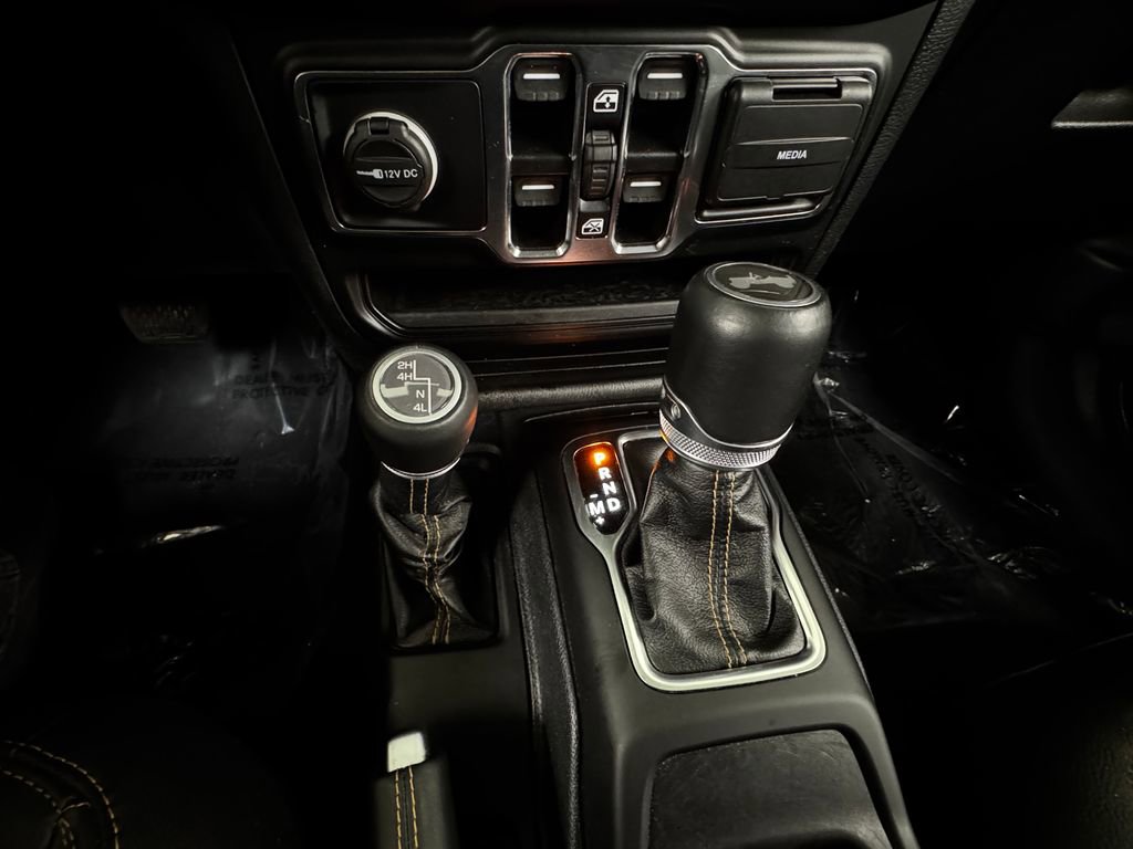 Used 2021 Jeep Wrangler Unlimited Sahara image 25